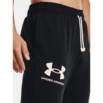 Under Armour - Výpredaj pánske tepláky Rival Terry (čierna) 1361642-001