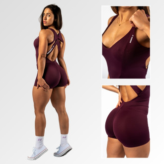 NEBBIA  - Tvarujúci športový overal STRONG BEAUTY 427 (dark red)