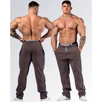 NEBBIA - Pánske športové tepláky HERO 296 (brown)