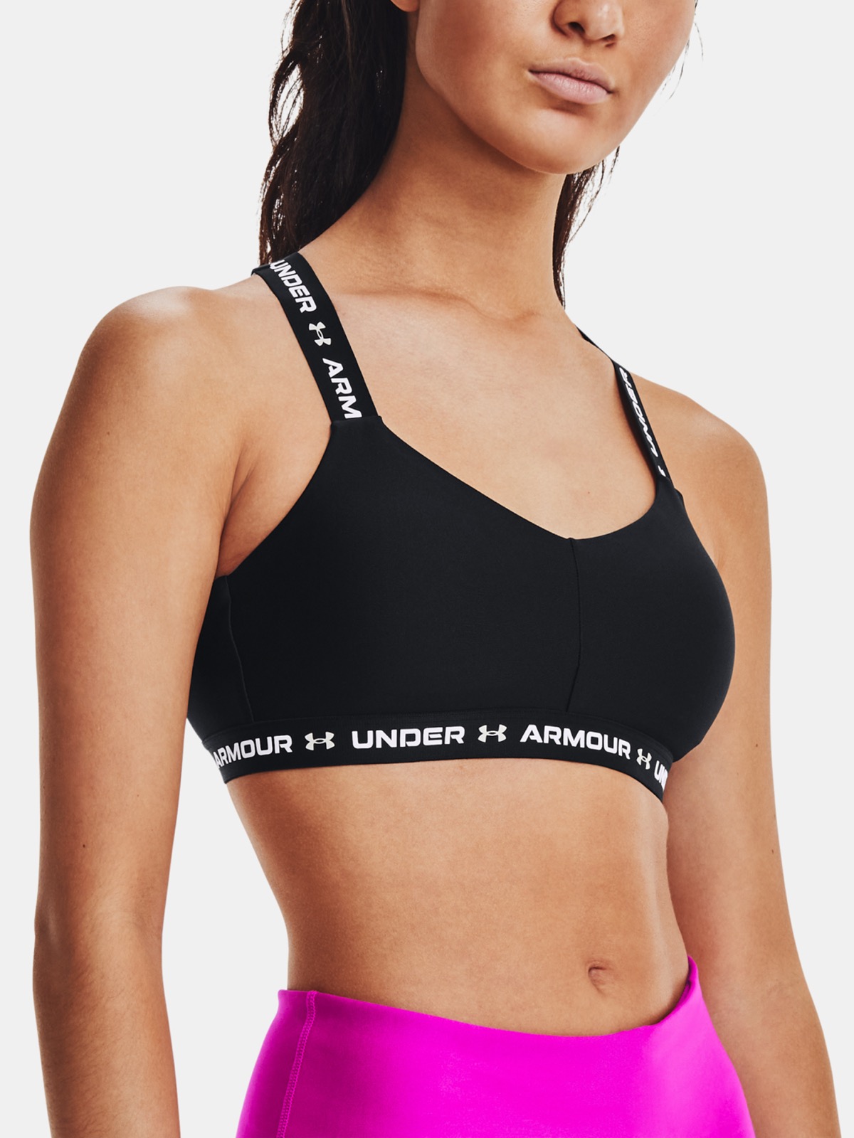 under-armour-kompresna-podprsenka-cierna-1361033-001