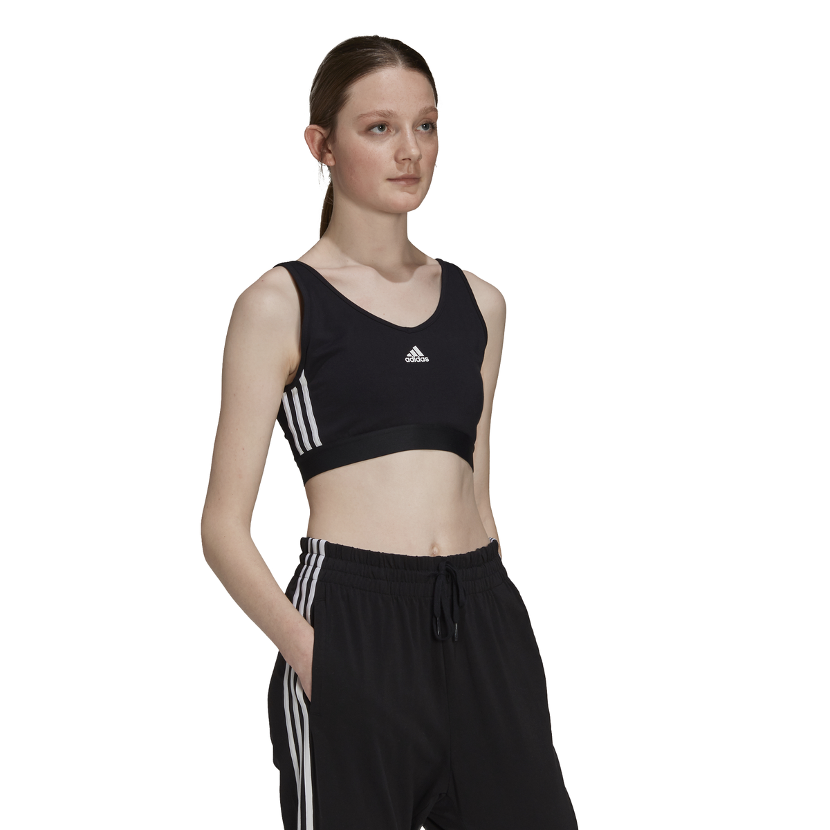 adidas-sportova-podprsenka-performance-cierna-gs1343