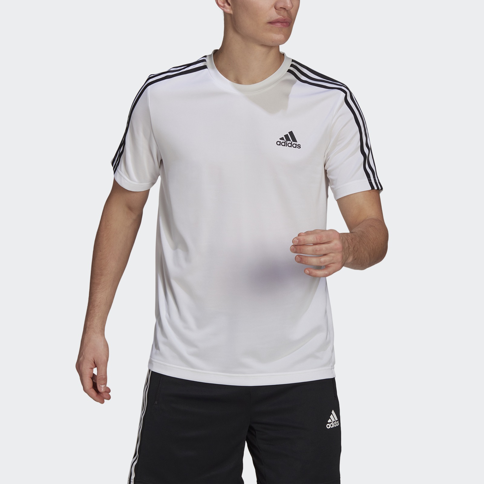 adidas-tricko-panske-3-stripes-biela-gm2156