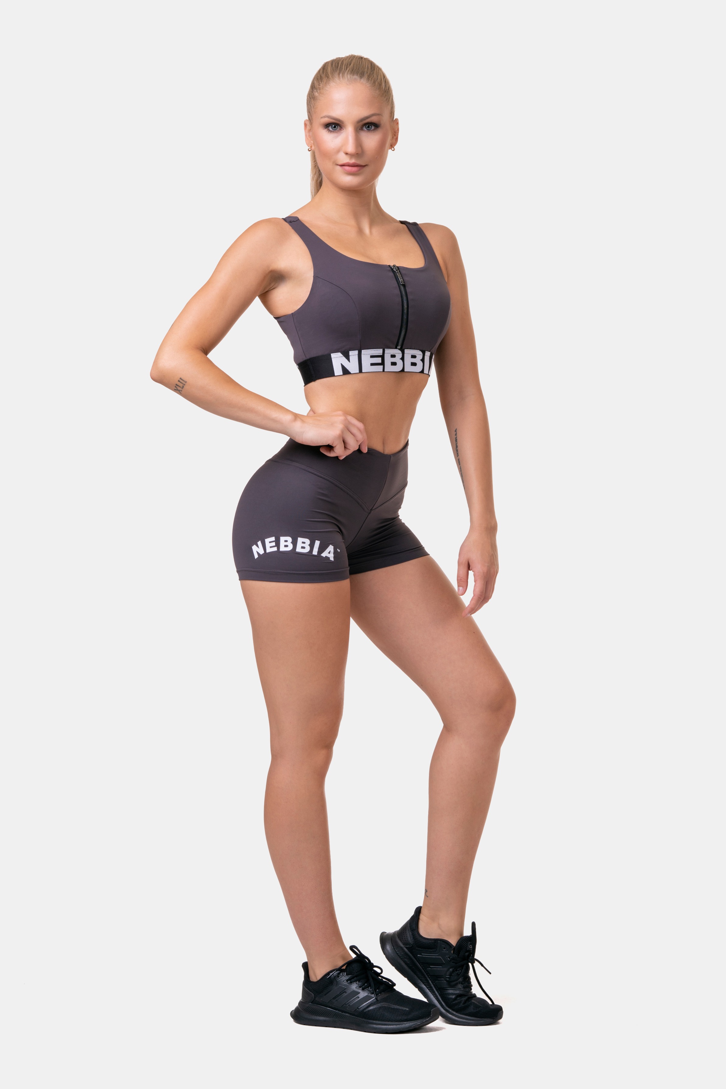 nebbia-damske-sortky-s-vysokym-pasom-classic-hero-582-marron